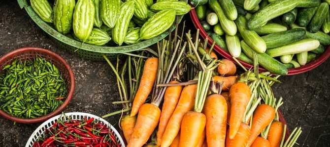 Суперфуды, детокс продукты, семена и ягоды