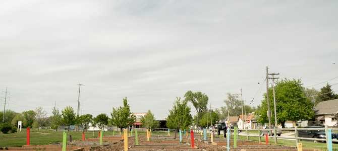 Планировка забора: важные моменты при выборе материала и высоты